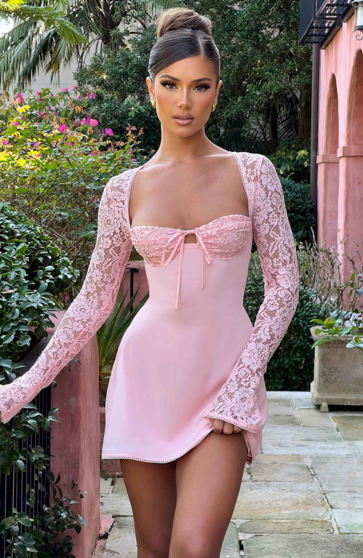 Johanna™ | Elegante Mini-jurk met Kantmouwen