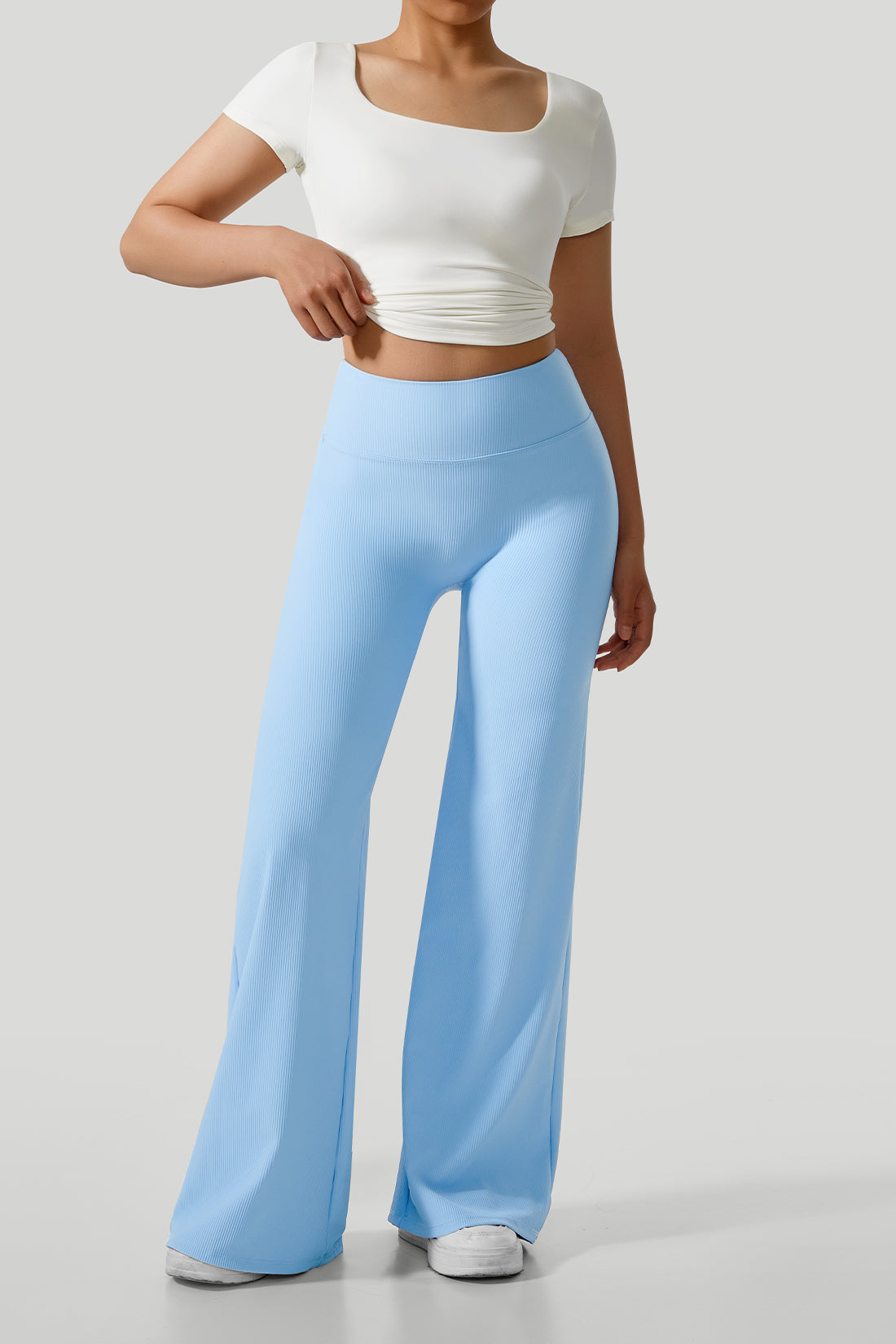 Lara™ | High-waisted flared broek (1+1 Gratis)