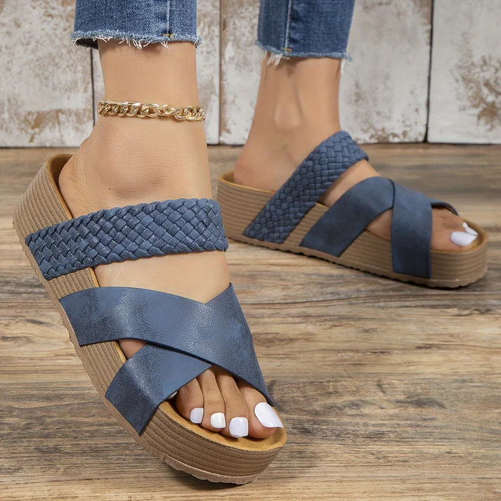 Isis™ | Comfortabele Sleehak Sandalen