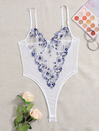 Julie™ | Body mit bestickten Schmetterlingen