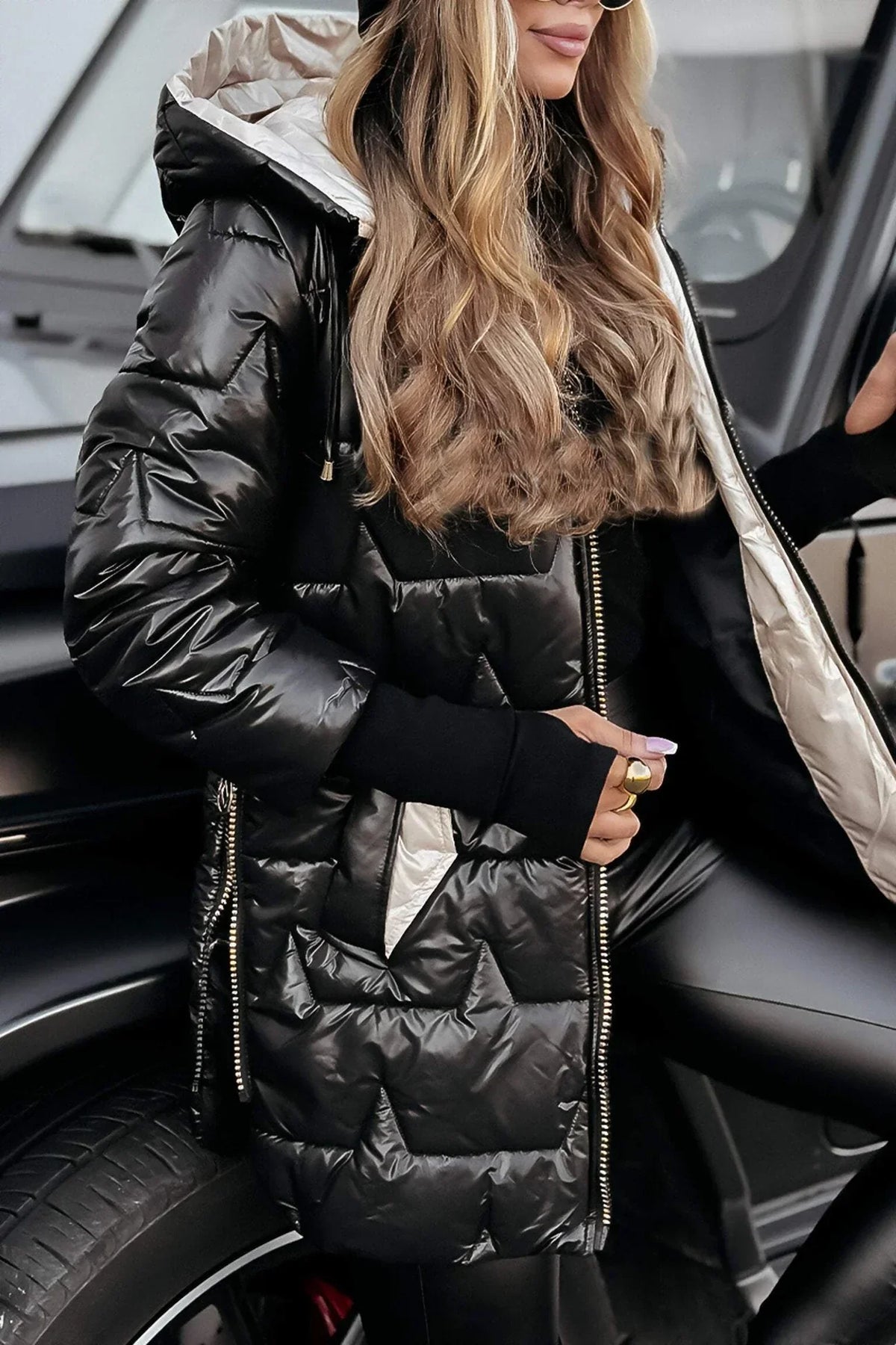 Astrid™  | Elegante winterjas met capuchon en voering