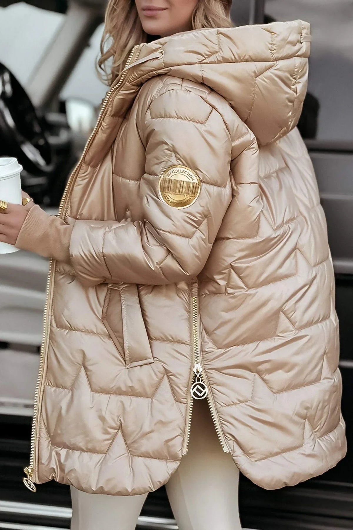 Astrid™  | Elegante winterjas met capuchon en voering